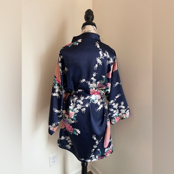 Women's Blue Floral Peacock Kimono - Picture 2 of 2